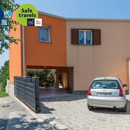Apartments Petra Near Beach Veruda Екстер'єр фото