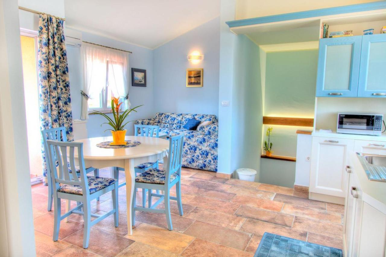 Apartments Petra Near Beach Veruda Екстер'єр фото