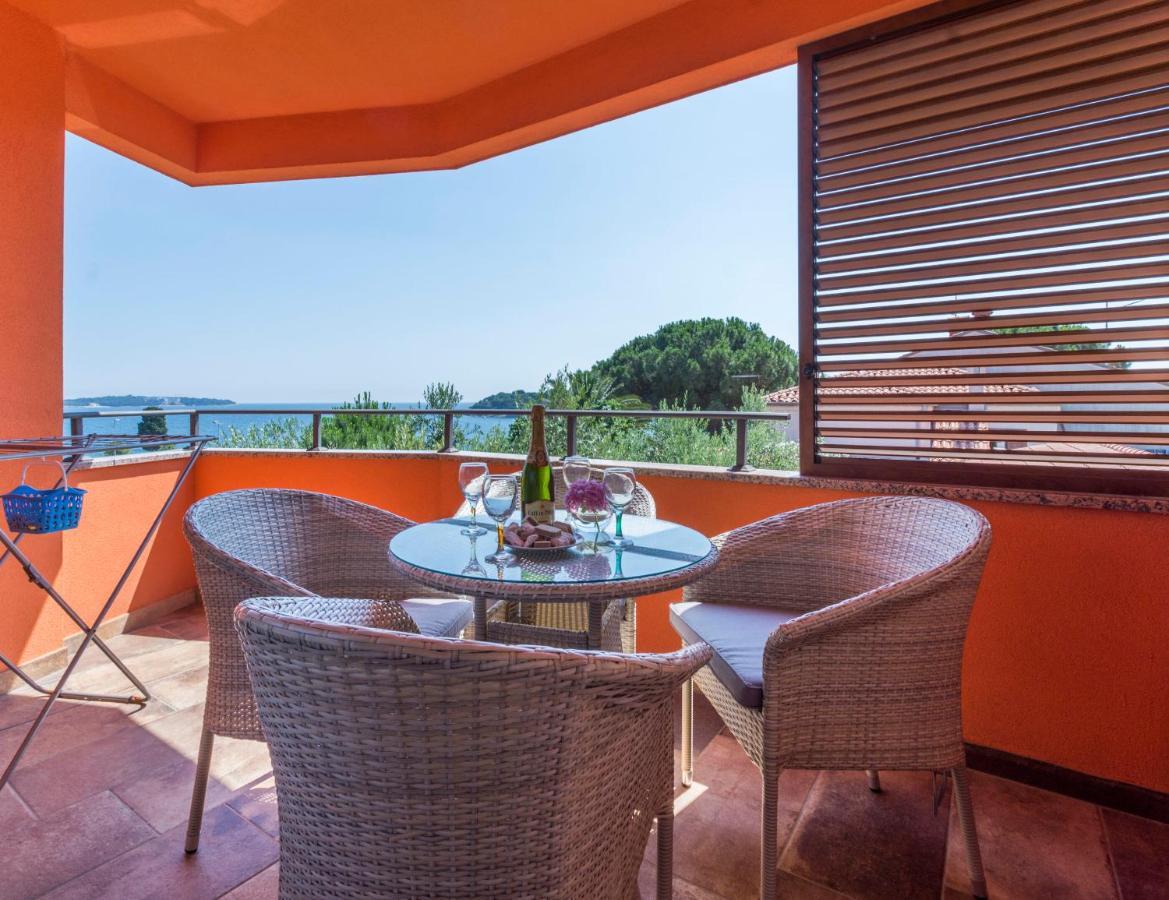Apartments Petra Near Beach Veruda Екстер'єр фото